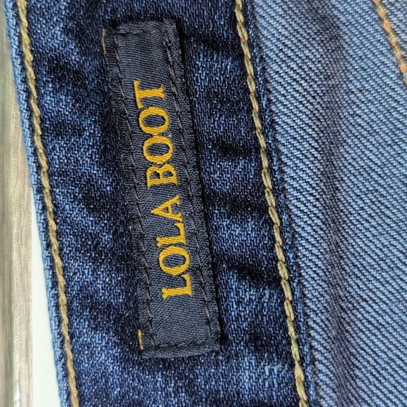 Lucky Brand Jeans. BootCut. Lola Boot. Low-Rise. Mid-Rise. 8/29. Euc - Picture 4 of 14